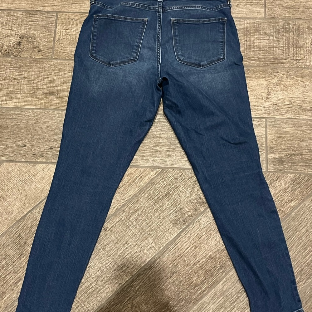 Jeans - Picture 3 of 3